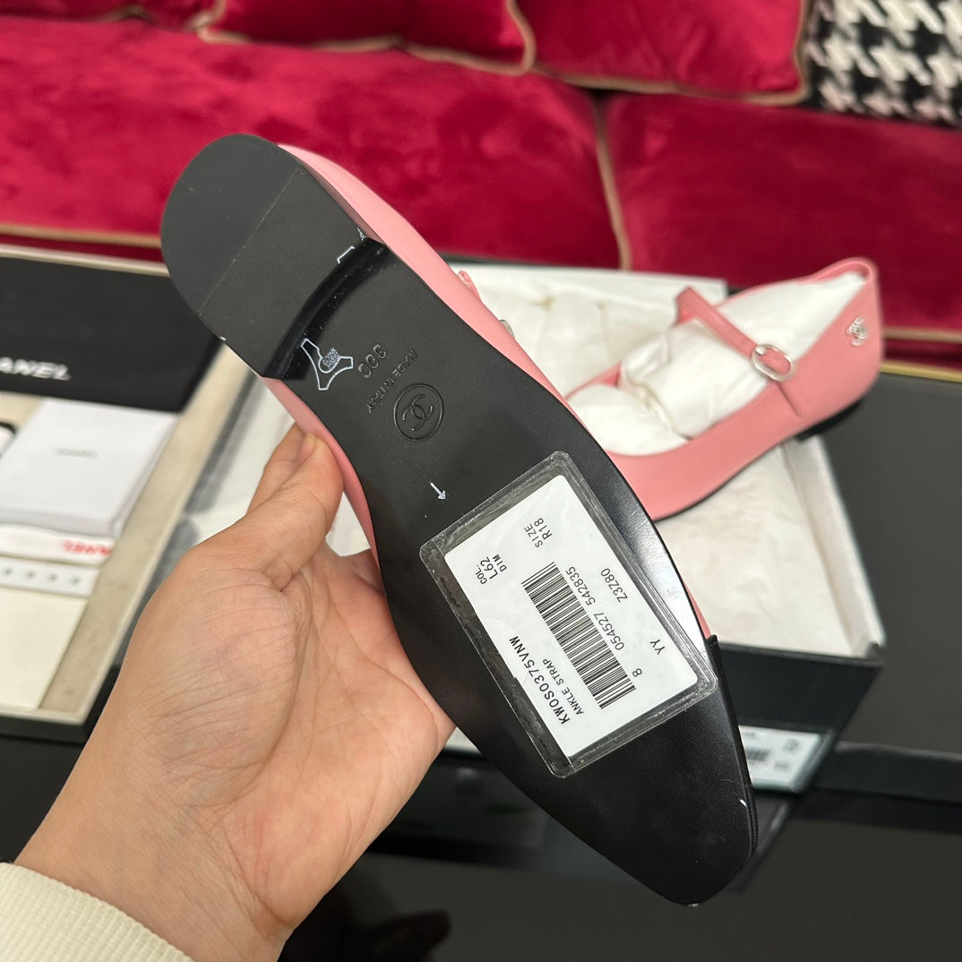 CHANEL MARY JANE HOT PINK CALFSKIN AND BLACK SATIN